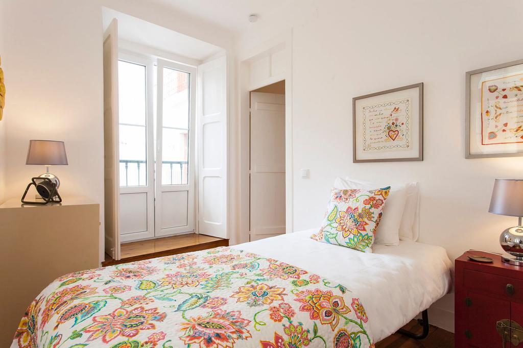 Charming Apartment In Alfama 리스본 객실 사진